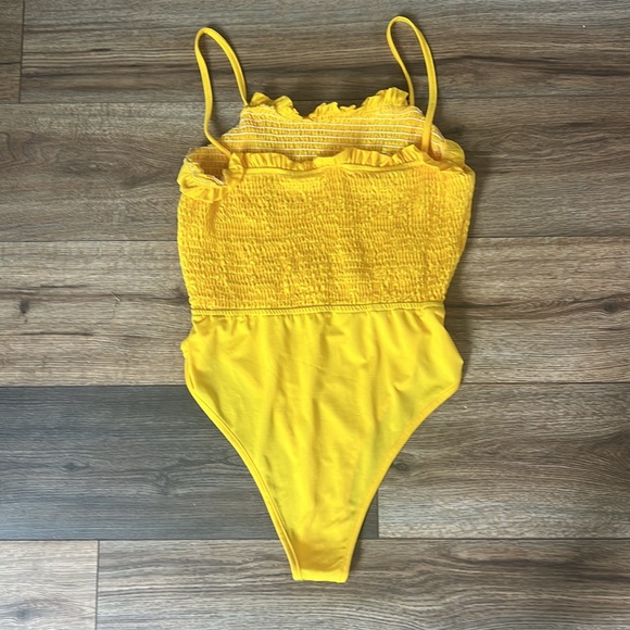NWOT Sunflower Yellow Tank Top / Body Suit - Picture 3 of 4